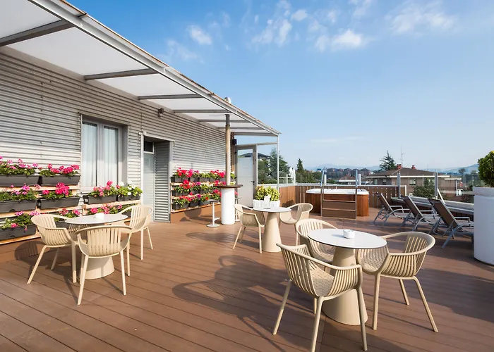 Palacio De Aiete Готель